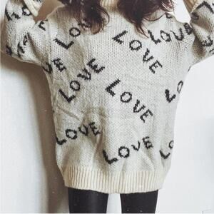 Skullhouse Love Graphic Crewneck Wool Blend Sweater Size L/XL